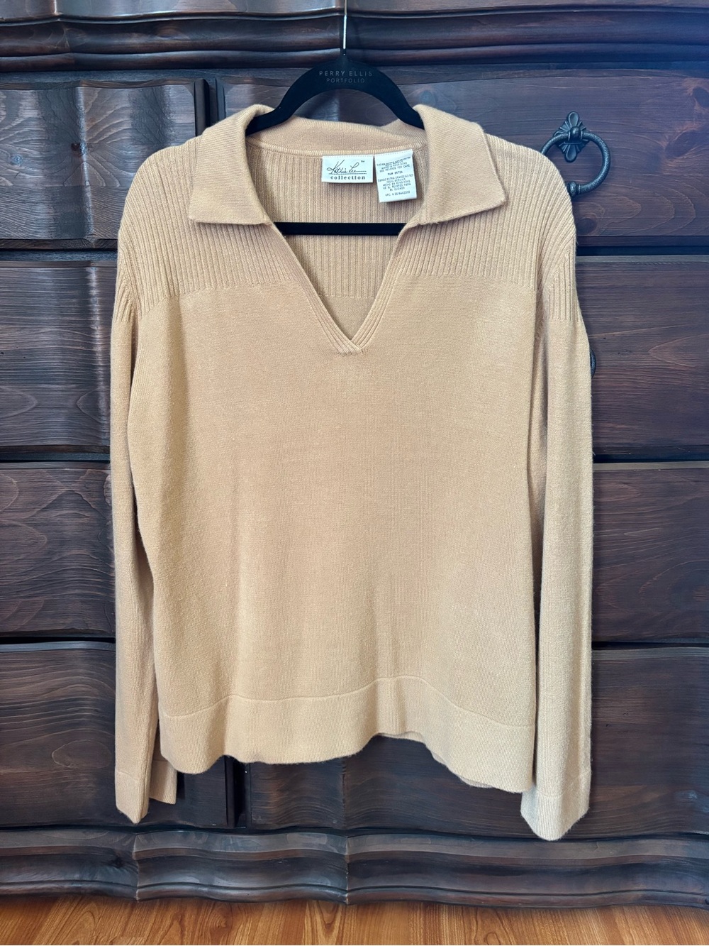 Kathie Lee Collection Tan Collared V Neck Sweater Long Sleeve Top, Size XL